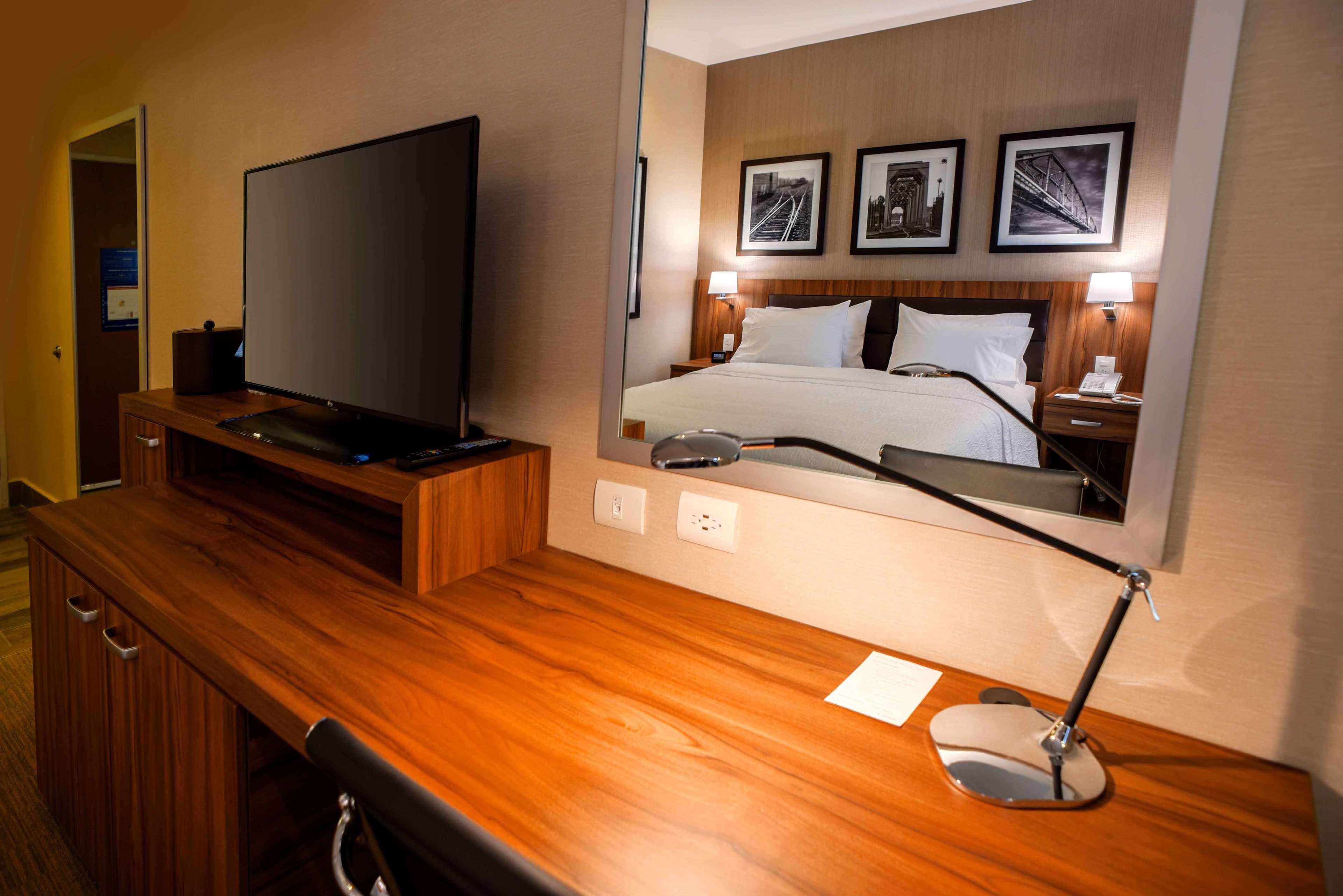 Hampton Inn Piedras Negras Kültér fotó