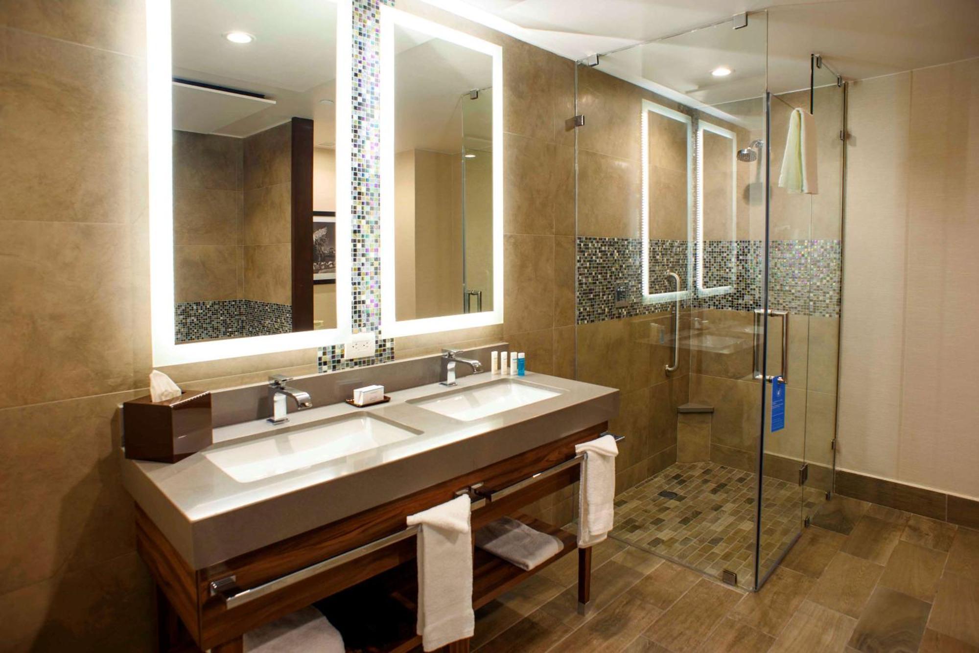 Hampton Inn Piedras Negras Kültér fotó