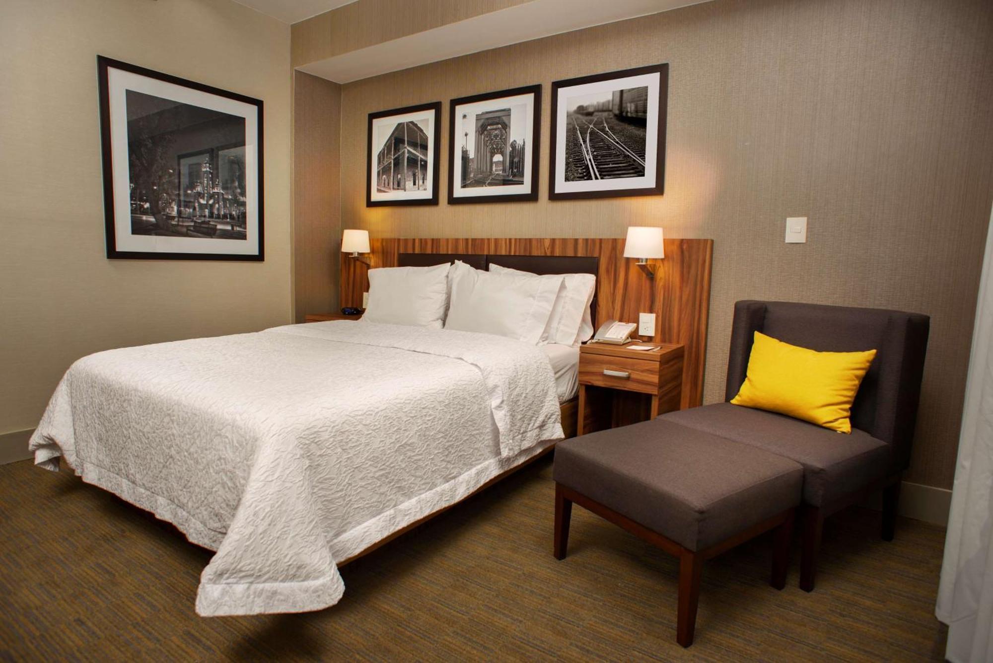 Hampton Inn Piedras Negras Kültér fotó